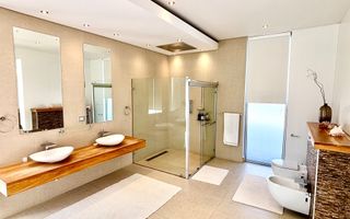 4 Bedroom House For Sale in Klein Windhoek, Windhoek