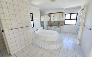 4 Bedroom House For Sale in Vineta, Swakopmund