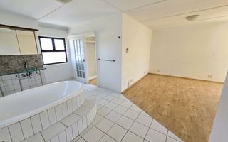 4 Bedroom House For Sale in Vineta, Swakopmund