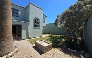 4 Bedroom House For Sale in Vineta, Swakopmund