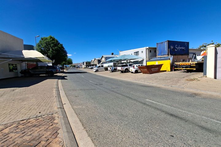 Industrial For Sale in Prosperita, Windhoek