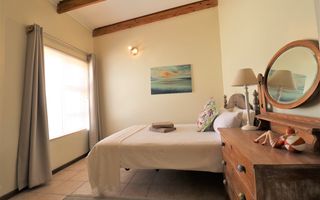 5 Bedroom House For Sale in Mile 4, Swakopmund