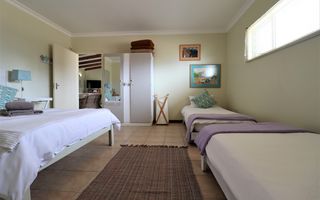 5 Bedroom House For Sale in Mile 4, Swakopmund