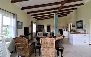 5 Bedroom House For Sale in Mile 4, Swakopmund