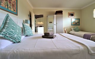 5 Bedroom House For Sale in Mile 4, Swakopmund