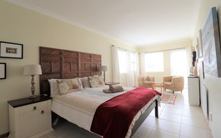 5 Bedroom House For Sale in Mile 4, Swakopmund