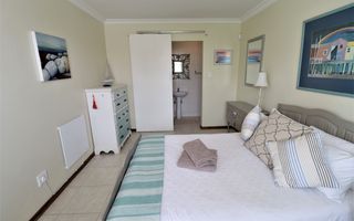5 Bedroom House For Sale in Mile 4, Swakopmund