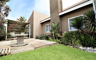 5 Bedroom House For Sale in Mile 4, Swakopmund