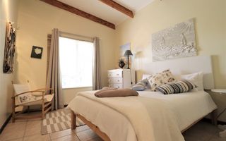 5 Bedroom House For Sale in Mile 4, Swakopmund