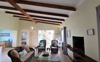 5 Bedroom House For Sale in Mile 4, Swakopmund