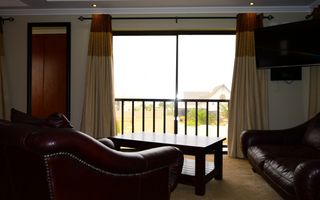 4 Bedroom House For Sale in Vogelstrand, Swakopmund