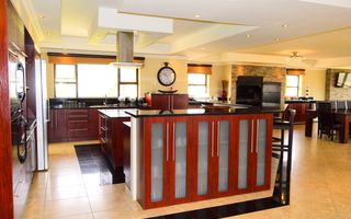 4 Bedroom House For Sale in Vogelstrand, Swakopmund
