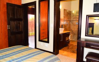 4 Bedroom House For Sale in Vogelstrand, Swakopmund