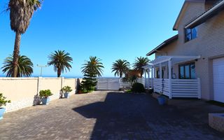 4 Bedroom House For Sale in Vineta, Swakopmund