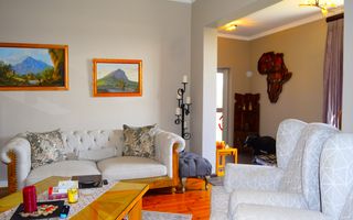 6 Bedroom Freehold For Sale in Swakopmund Central, Swakopmun...