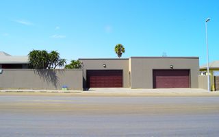 6 Bedroom Freehold For Sale in Swakopmund Central, Swakopmun...