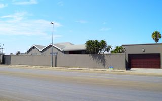6 Bedroom Freehold For Sale in Swakopmund Central, Swakopmun...