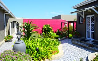 6 Bedroom Freehold For Sale in Swakopmund Central, Swakopmun...