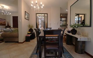 4 Bedroom Apartment/Penthouse For Sale in Vogelstrand, Swako...