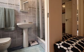 4 Bedroom Apartment/Penthouse For Sale in Vogelstrand, Swako...