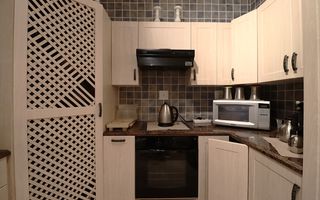 4 Bedroom Apartment/Penthouse For Sale in Vogelstrand, Swako...