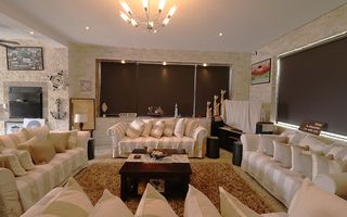 4 Bedroom Apartment/Penthouse For Sale in Vogelstrand, Swako...