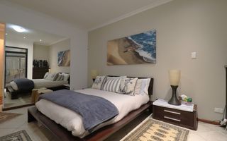 4 Bedroom Apartment/Penthouse For Sale in Vogelstrand, Swako...