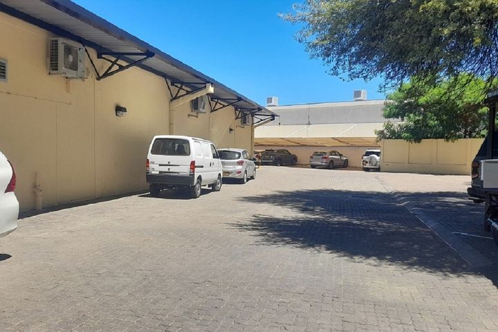 House For Sale in Windhoek South, Windhoek