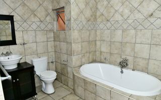 3 Bedroom House For Sale in Erospark, Windhoek