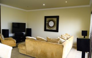 3 Bedroom Freestanding To Rent in Long Beach