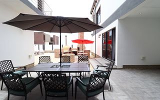 5 Bedroom House For Sale in Mile 4, Swakopmund