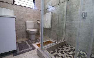 5 Bedroom House For Sale in Mile 4, Swakopmund