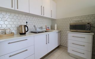 5 Bedroom House For Sale in Mile 4, Swakopmund