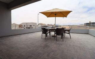 5 Bedroom House For Sale in Mile 4, Swakopmund