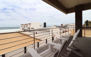 5 Bedroom House For Sale in Mile 4, Swakopmund