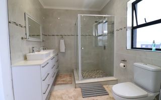 5 Bedroom House For Sale in Mile 4, Swakopmund