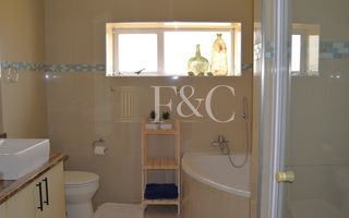 3 Bedroom Apartment To Rent in Langstrand