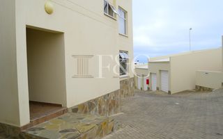 3 Bedroom Apartment To Rent in Langstrand