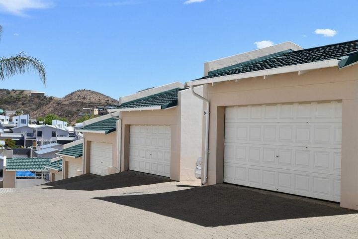 3 Bedroom House For Sale in Kleine Kuppe, Windhoek