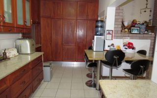 6 Bedroom House For Sale in Olympia, Windhoek