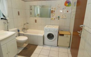 6 Bedroom House For Sale in Olympia, Windhoek