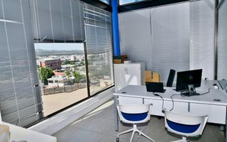 Office / Retail / Mixed Use For Sale in Windhoek Central, Wi...