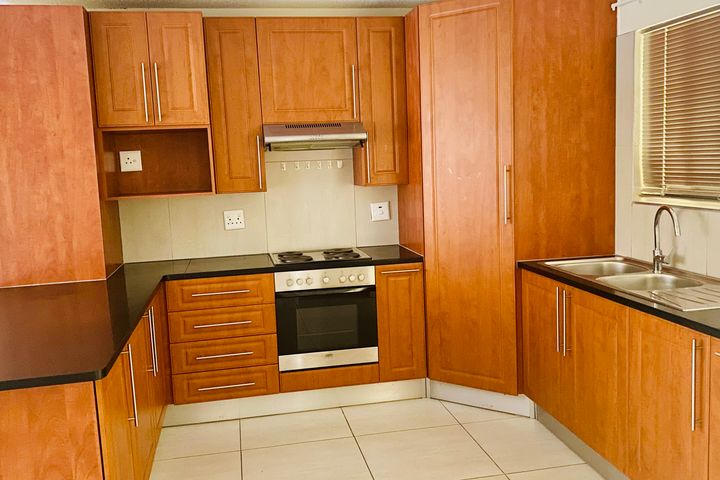 1 Bedroom Apartment For Sale in Auasblick, Windhoek