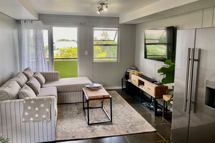 2 Bedroom Apartment For Sale in Southern Industrial Area, Windhoek