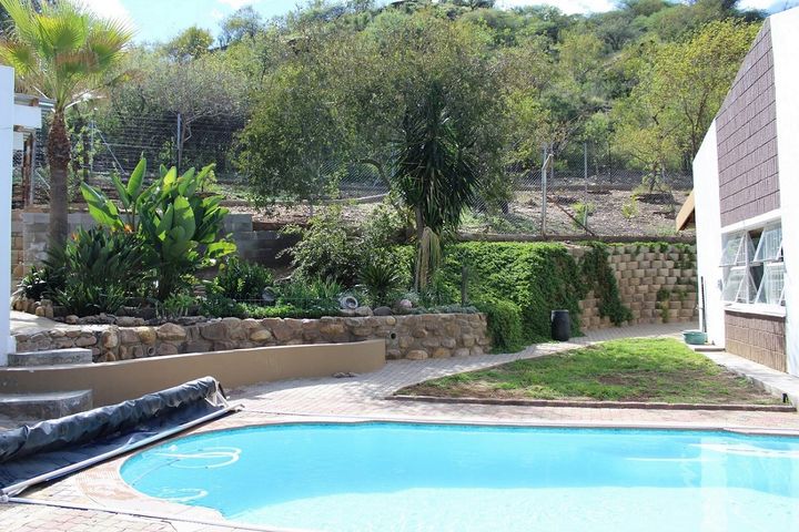 4 Bedroom Freehold For Sale in Klein Windhoek, Windhoek