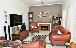 4 Bedroom House For Sale in Academia, Windhoek