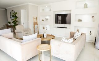 3 Bedroom Apartment To Rent in Kleine Kuppe, Windhoek