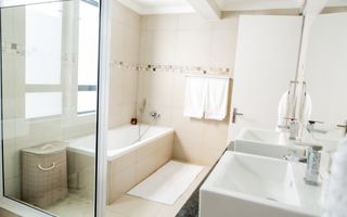 3 Bedroom Apartment To Rent in Kleine Kuppe, Windhoek