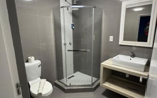 17 Bedroom Hospitality For Sale in Lagoon