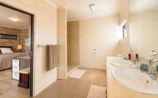 4 Bedroom House For Sale in Mile 4, Swakopmund